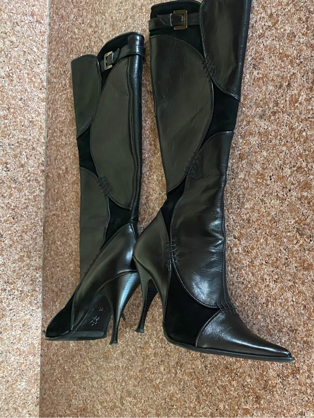 Classic Black Pointed-Toe Knee-High Heeled Boots